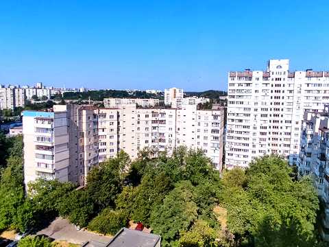 квартира за адресою Богатирська вул., 6-А