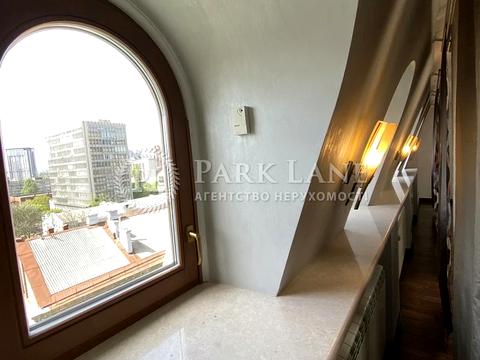 квартира по адресу Гоголевская ул., 4