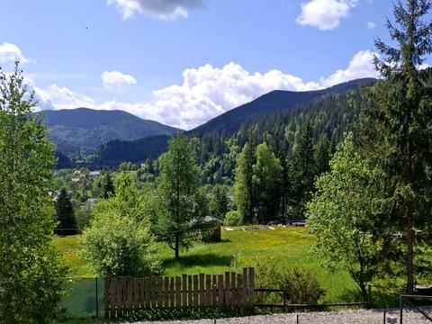 будинок за адресою Олекси Довбуша вул. (Незалежності)