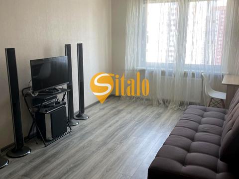 квартира за адресою Софії Русової вул., 1