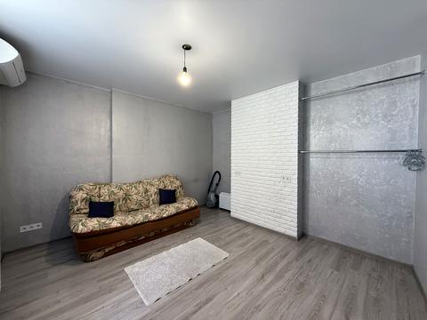 квартира за адресою Ярослава Гашека бульв., 22