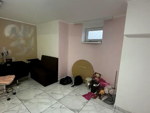 комерційна за адресою Кирила Трильовського вул., 23