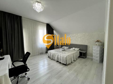 будинок за адресою Сергія Колоса вул. (Леніна)