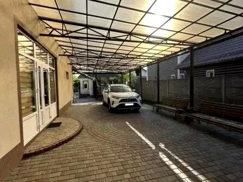 дом по адресу Базарна