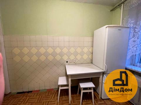 квартира по адресу Героев Полка "Азов ул. (Малиновского маршала), 25