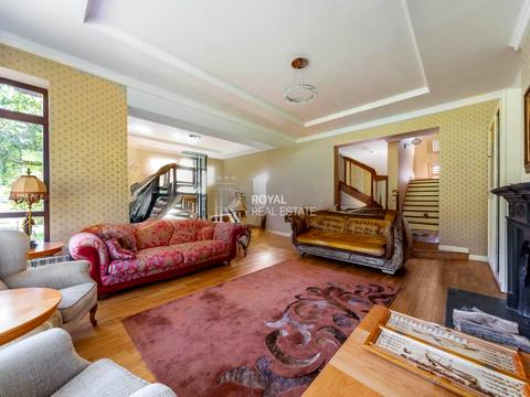 будинок за адресою Заповідна