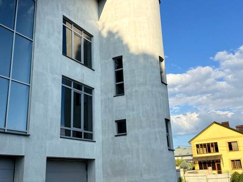 будинок за адресою Дендропаркова