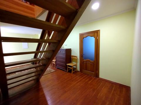будинок за адресою Центральна, 56