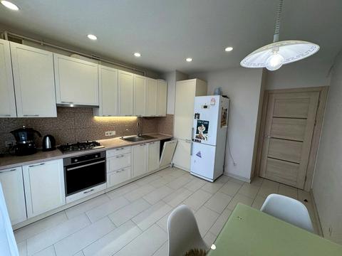 квартира по адресу Пекарская ул., 57