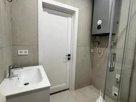 квартира за адресою Корольова вул., 4