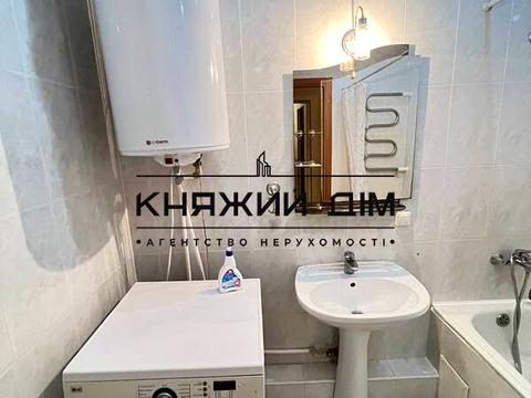 квартира за адресою Драгоманова вул., 12-А