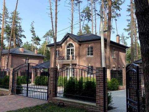 будинок за адресою Отамана Орлика вул.