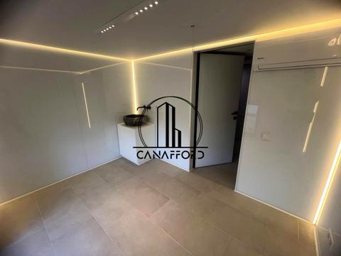 комерційна за адресою Зарічна вул., 1-Г