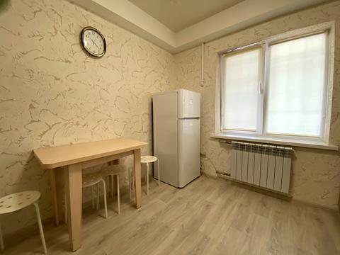 квартира за адресою Романа Ратушного вул. (Волгоградська), 3