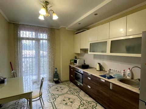 квартира за адресою Ракетна вул., 24