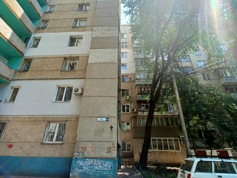 квартира за адресою Небесної Сотні просп. (Маршала Жукова), 10-Д