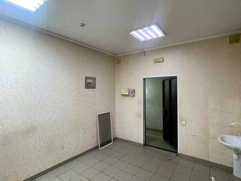 коммерческая по адресу Магдалинівська ул., 1А