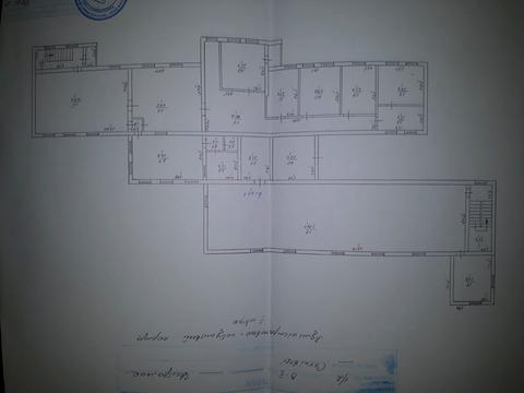 комерційна за адресою с. Сахнівці, Центральна, 1/2