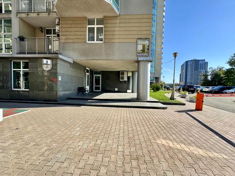 комерційна за адресою Звіринецька вул., 59