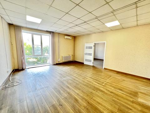 коммерческая по адресу Инглези ул. (25-ї Чапаєвської Дивізії), 6в