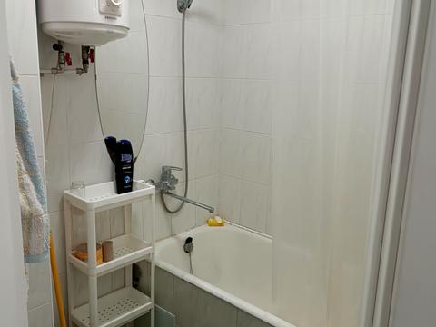 квартира за адресою Братиславська вул., 4