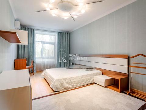 квартира за адресою Кропивницького вул., 8