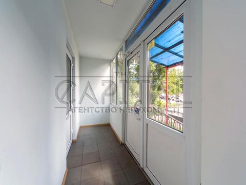 комерційна за адресою Тараса Шевченка бульв., 38