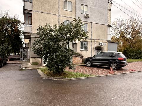 квартира за адресою В'ячеслава Чорновола вул. (Енгельса), 237