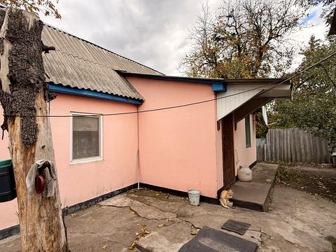 будинок за адресою Вишнева, 8