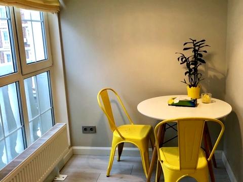 квартира за адресою Дмитра Луценка вул. (Крейсера "Аврора"), 10