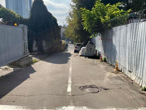 комерційна за адресою Златоустовская, 23б