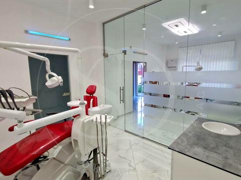 комерційна за адресою Залізнична вул., 23