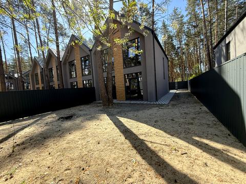 будинок за адресою Революції, 5