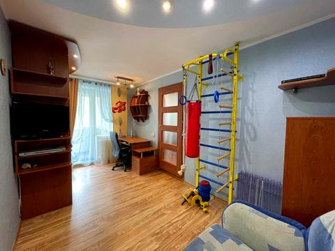 квартира за адресою Семафорна вул., 32