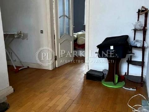 будинок за адресою Карпатської Січі вул. (Гвардійська)