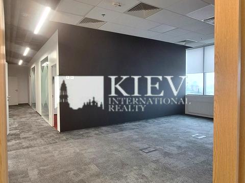 комерційна за адресою Князів Острозьких вул. (Московська), 32