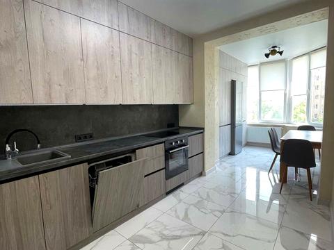 квартира за адресою Корольова вул., 4