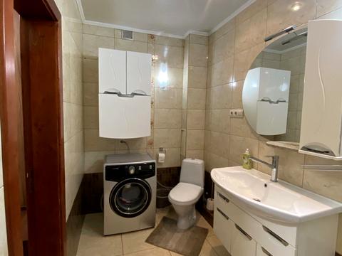 квартира за адресою Коновальця, 80 а