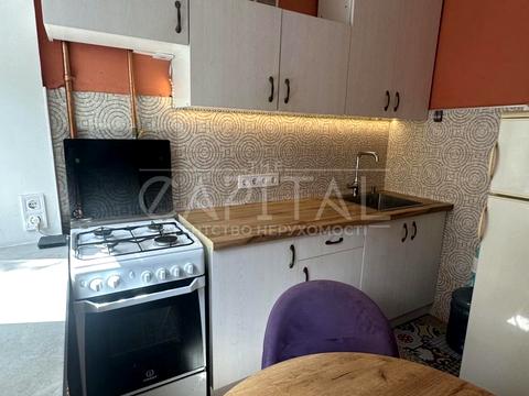 квартира за адресою Золотоустівська вул., 51