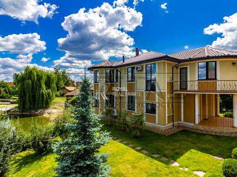 будинок за адресою Вишнева