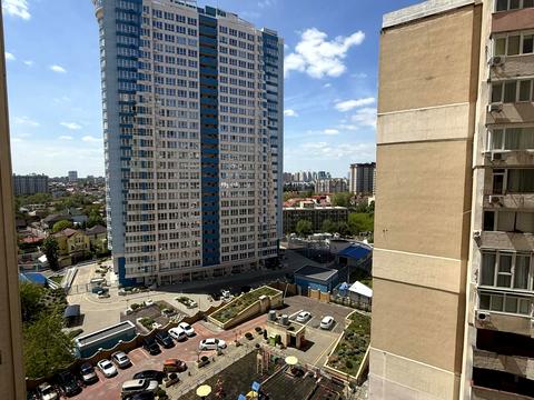 квартира за адресою Літературна вул., 12а, к.1