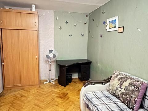 квартира за адресою Космонавта Поповича вул. (Космонавта Волкова), 18
