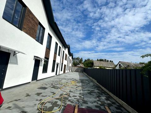 будинок за адресою Сім'ї Шкарівських вул., 12