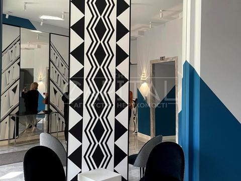 комерційна за адресою Велика Васильківська вул. (Червоноармійська), 9/2