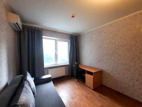 квартира за адресою Софії Русової вул., 1