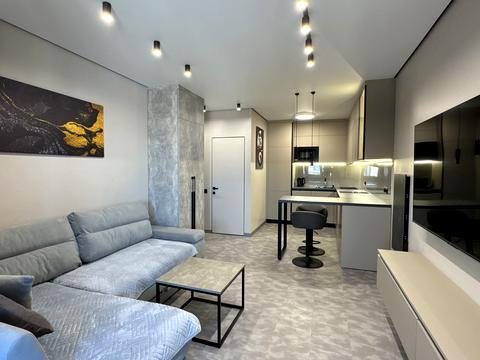 квартира за адресою Театральна, 21