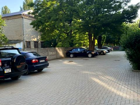 квартира за адресою Космонавтів вул., 66а