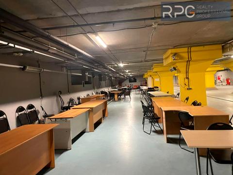 коммерческая по адресу Миколи Грінченка ул., 4В