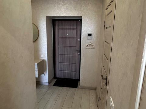квартира за адресою Високовольтна вул., 14-К