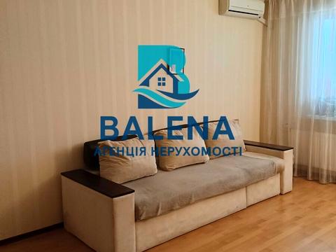 квартира за адресою Академіка Заболотного вул., 56